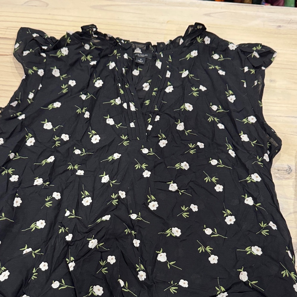 Ann Taylor Factory Black Floral Ruffle Cap-Sleeve Blouse